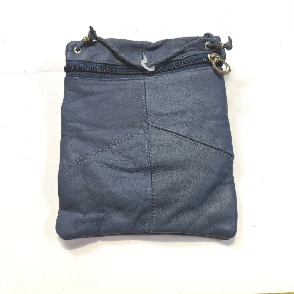 Quality Leather Products Navy Blue Leather Crossbody Passport Bag C13 NWT